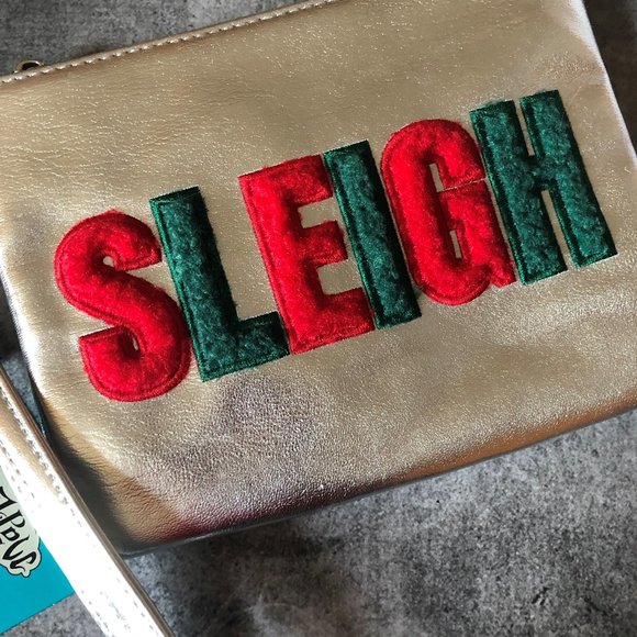 'SLEIGH' Wristlet - Picture 3 of 4